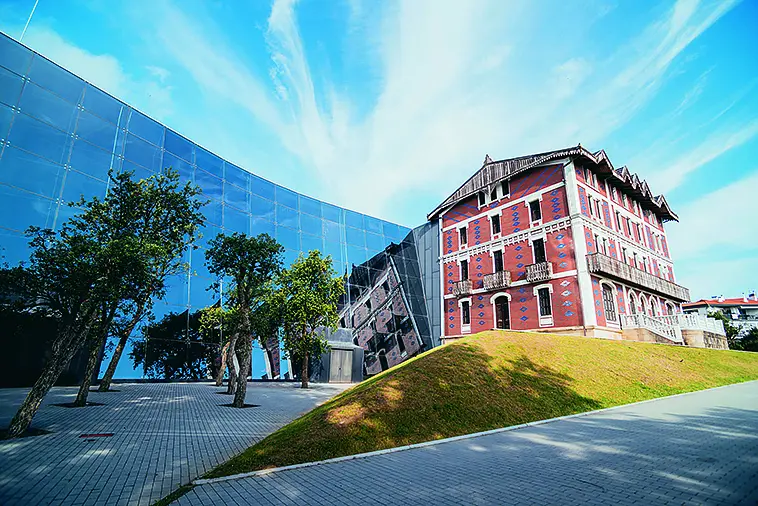 Museo Cristóbal Balenciaga